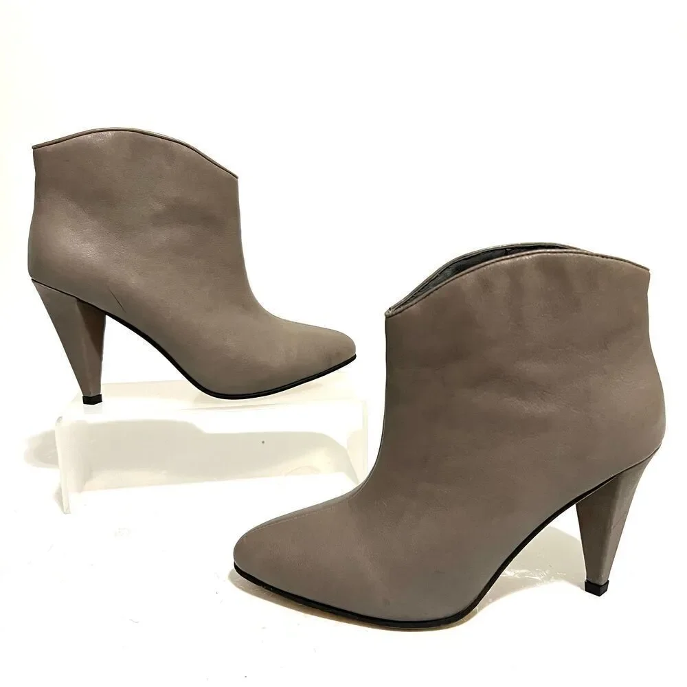 ALIAS MAE Taupe Gray Leather Heeled bootie Size 6.5US 37EU